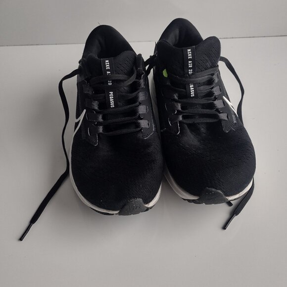Nike Women’s Black Air Zoom Pegasus 38 Running Shoes Sneakers CW7358-002 Size 7 - Picture 3 of 7